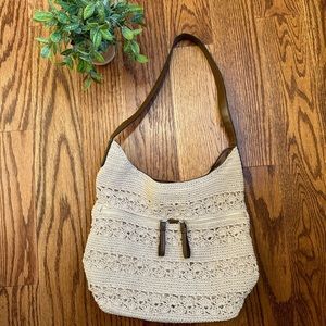 BOHO Woven/ Knit Medium Sized Woman’s Handbag ☀️